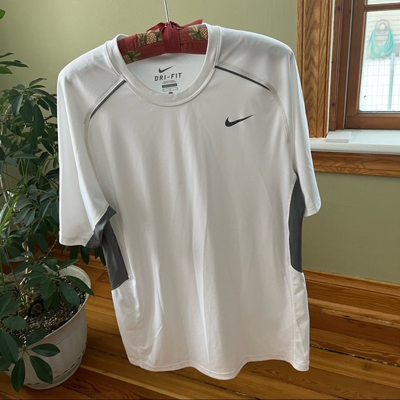 Nike Other - Nike dryfit shirt